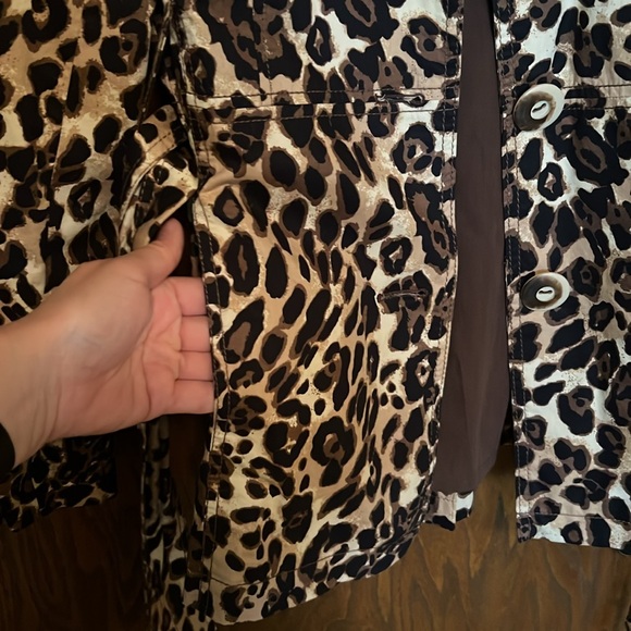 Leopard print jacket - Size Large - Picture 8 of 8